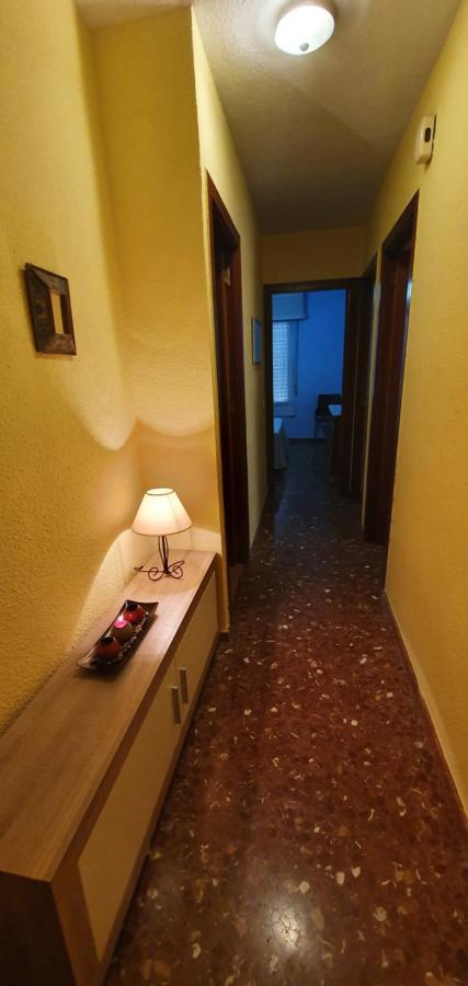 Apartamento Entre Patios San Basilio Apartment กอร์โดบา ภายนอก รูปภาพ