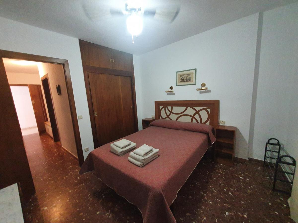 Apartamento Entre Patios San Basilio Apartment กอร์โดบา ภายนอก รูปภาพ
