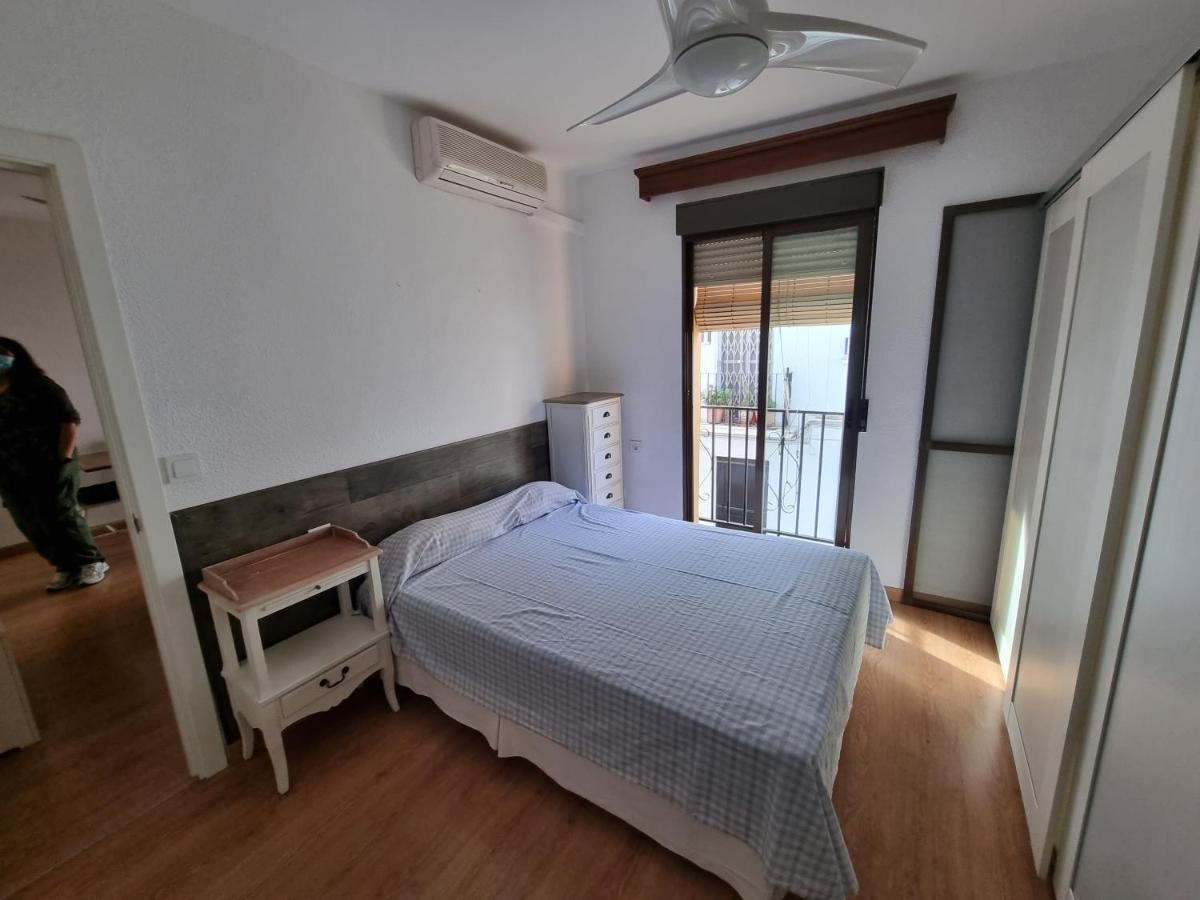 Apartamento Entre Patios San Basilio Apartment กอร์โดบา ภายนอก รูปภาพ