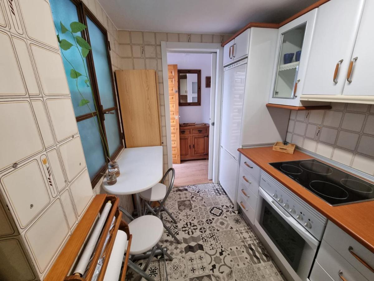 Apartamento Entre Patios San Basilio Apartment กอร์โดบา ภายนอก รูปภาพ
